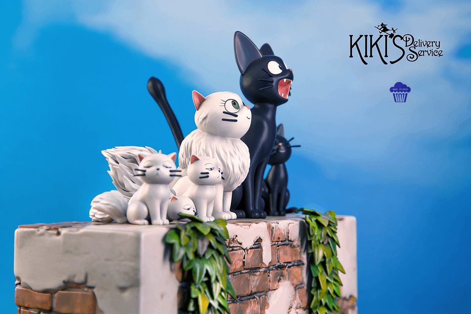 Cake Studio - Jiji and Family | Mirai Collectibles