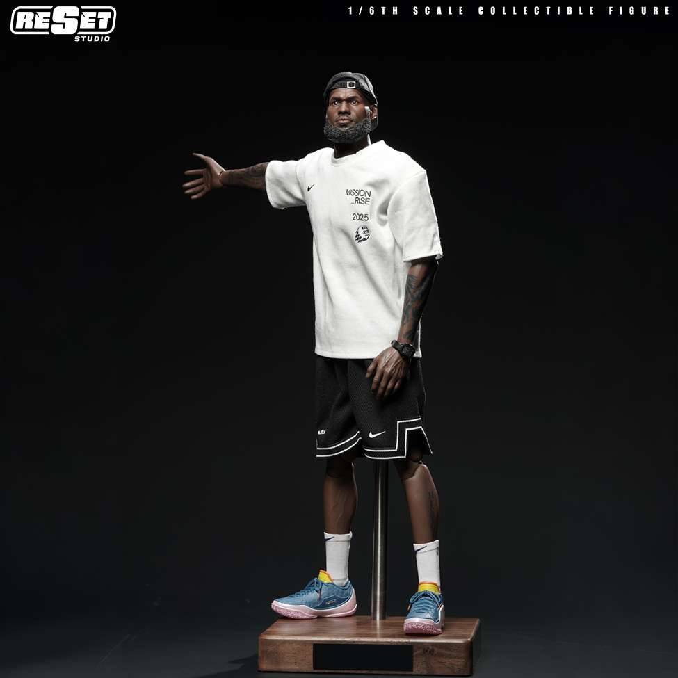Reset Studio - Lebron James 1/6 | Mirai Collectibles